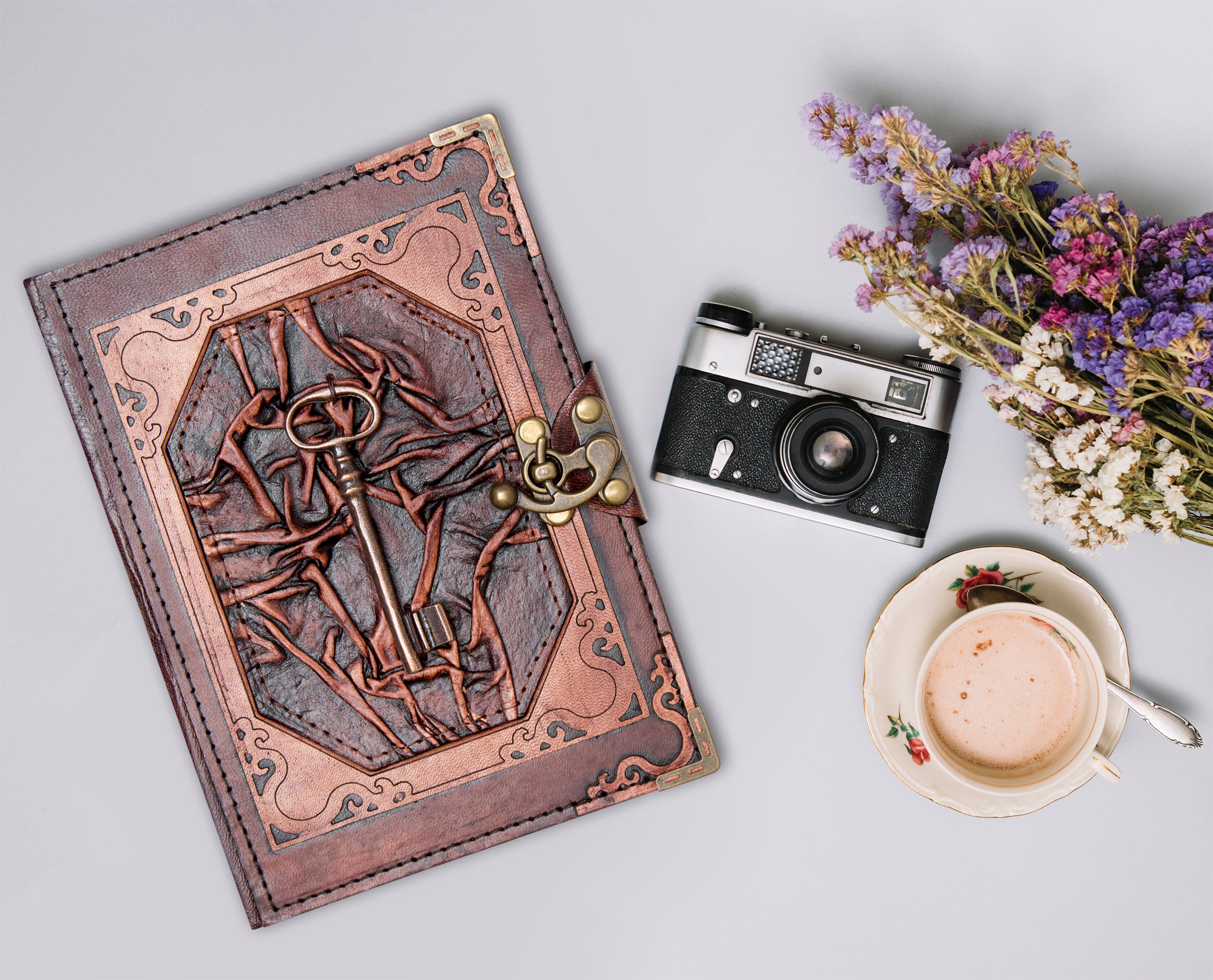 Refillable handmade vintage look Leather Heartkey Journal Notebook Diary Sketch Book /Heartkey Journal/Christmas Birthday Unisex Gift / gift for any age